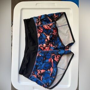 Lululemon running short